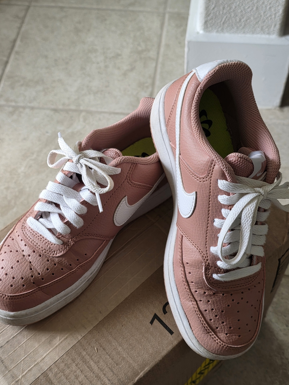 Nike Women’s Pink Leather Low-Top Sneakers